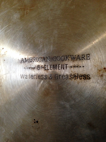 Base
of American Cookware